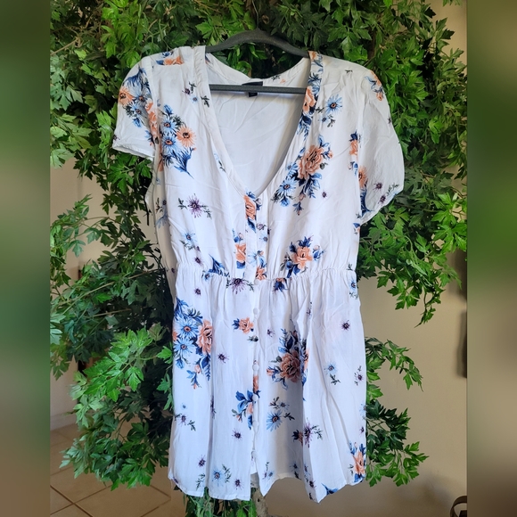 Top - Picture 3 of 7